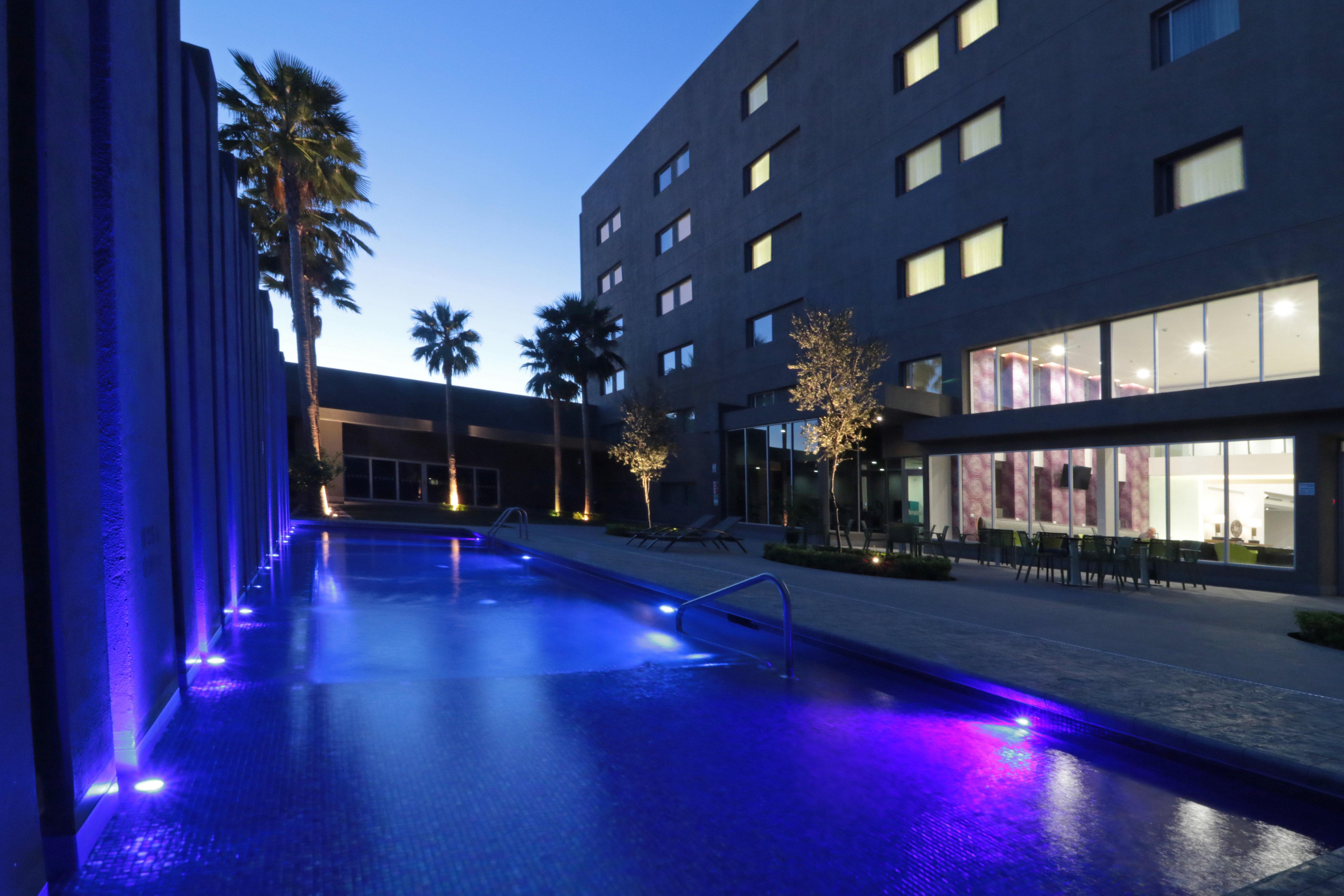 Holiday Inn Express Hotel & Suites Hermosillo, An Ihg Hotel Exterior photo